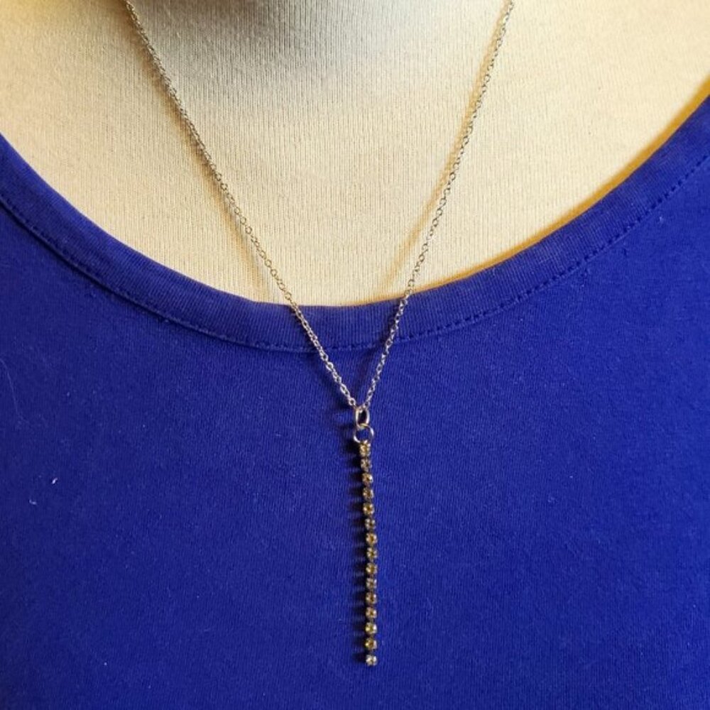 20IN Silver Tone 2IN Rhinestone Pendant Necklace NWT